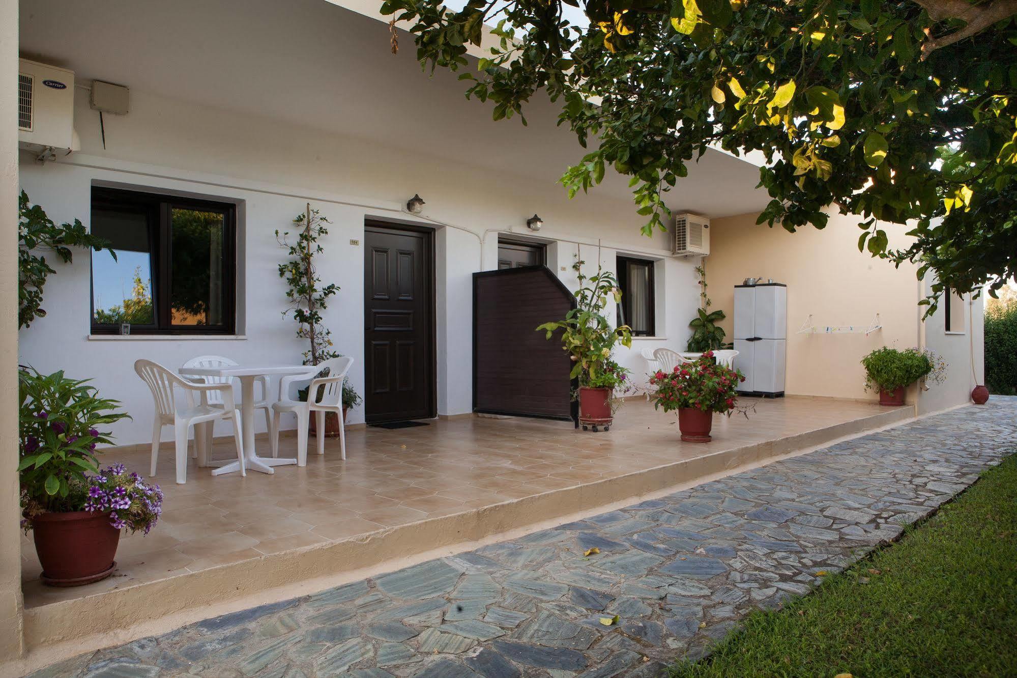 Studios Kydonia Gerani  Exterior foto
